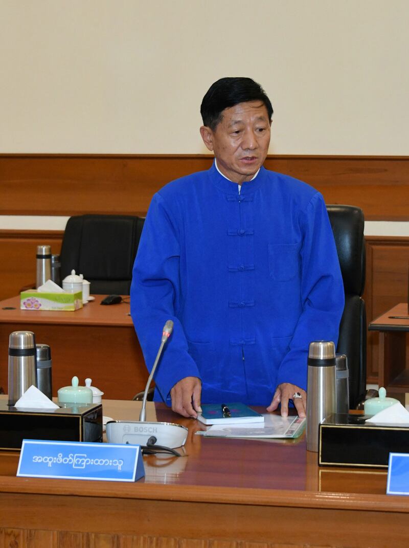 အမျိုးသားကာကွယ်ရေးနှင့် လုံခြုံရေးကောင်စီ အစည်းအဝေးကို တက်ရောက်ခဲ့သည့် ကိုးကန့်ဥက္ကဋ္ဌ ဦးမြင့်ဆွေကို ၂၀၂၃ ခုနှစ်၊ နိုဝင်ဘာလ ၈ ရက်နေ့က တွေ့ရစဉ်။ (Photo: Myanmar Military)
