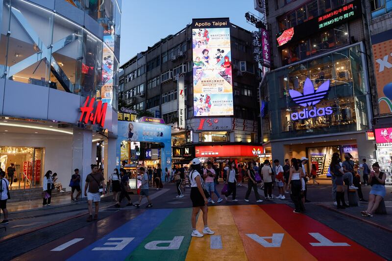 ENG_CHN_HKTaiwan_08182023.4.JPG