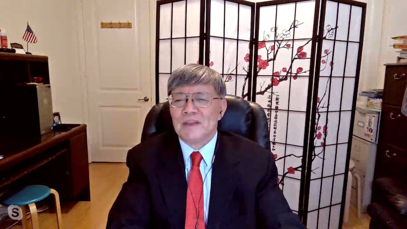 历史学者宋永毅认为中国大倒退,想起纽时“习近平,谢谢你”,中国将拉大与美国差距。(截图自节目)