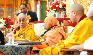 འཛམ་གླིང་ཞི་བདེའི་ལྷན་ཚོགས། འཛམ་གླིང་ཞི་བདེའི་ལྷན་ཚོགས།
