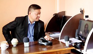 བོད་སྐད་དེང་དུས་ཀྱི་ལམ་ནས་དར་འཕེལ་གཏང་འཆར། བོད་སྐད་དེང་དུས་ཀྱི་ལམ་ནས་དར་འཕེལ་གཏང་འཆར།
