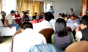 འཛམ་གླིང་གསར་འགོད་པའི་ཉིན་མོ། འཛམ་གླིང་གསར་འགོད་པའི་ཉིན་མོ།