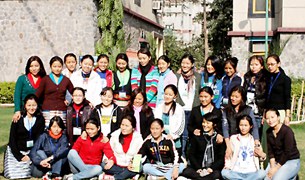 བུད་མེད་ཀྱི་འགན་འཁུར་སྣེ་ཁྲིད་ཀྱི་ཟབ་སྦྱོང་ཐེངས་༥པ། བུད་མེད་ཀྱི་འགན་འཁུར་སྣེ་ཁྲིད་ཀྱི་ཟབ་སྦྱོང་ཐེངས་༥པ།