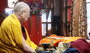 ཁོར་ཡུག་སྲུང་སྐྱོབ་དང་སྤྱོད་ལམ་ཡར་རྒྱས་སྐོར་བཀའ་སློབ།