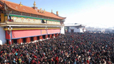 གྲྭ་པ་གསུམ་ལ་ལོ་བཅུ་གྲངས་ཀྱི་བཙོན་་ཁྲིམས།