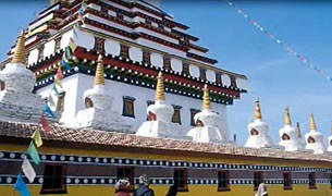 རྒྱ་ནག་གཞུང་གིས་གྲྭ་གསུམ་ལ་ཁྲིམས་ཐག་བཅད་ཡོད་པ། རྒྱ་ནག་གཞུང་གིས་གྲྭ་གསུམ་ལ་ཁྲིམས་ཐག་བཅད་ཡོད་པ།
