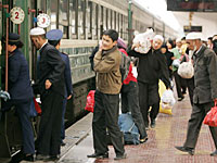 qinhai-tibet-train-200.jpg qinhai-tibet-train-200.jpg