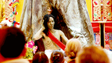 བོད་ཀྱི་ཞོ་སྟོན་ཐེངས་བཅོ་ལྔ་པ་དབུ་བཙུཊ་གནང་ཡོད་པ།