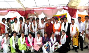ཆུ་བཞི་སྒང་དྲུག་གི་འགན་འཛིན་ལྷན་ཚོཊ་ཐེངས་༤༠པ། ཆུ་བཞི་སྒང་དྲུག་གི་འགན་འཛིན་ལྷན་ཚོཊ་ཐེངས་༤༠པ།
