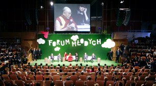 ཡུ་རོབ་གྲོས་ཚོཌ་ལ་གསུང་བཤད། ཡུ་རོབ་གྲོས་ཚོཌ་ལ་གསུང་བཤད།
