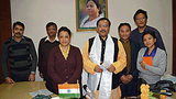 རྒྱ་གར་བྱང་ཤར་ཁུལ་དུ་བོད་དོན་ཞུ་གཏུགས།
