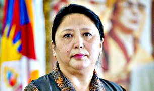 ཁེ་ན་ཌ་གཞུང་ཚབ་དང་མཇལ་འཕྲད། ཁེ་ན་ཌ་གཞུང་ཚབ་དང་མཇལ་འཕྲད།
