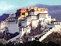 gadhen-phodrang-200.jpg