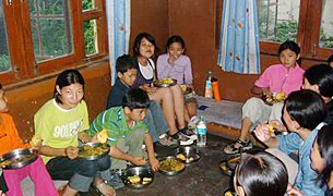 བོད་ཀྱི་སྐད་ཡིག་ངོ་སྤྲོད། བོད་ཀྱི་སྐད་ཡིག་ངོ་སྤྲོད།