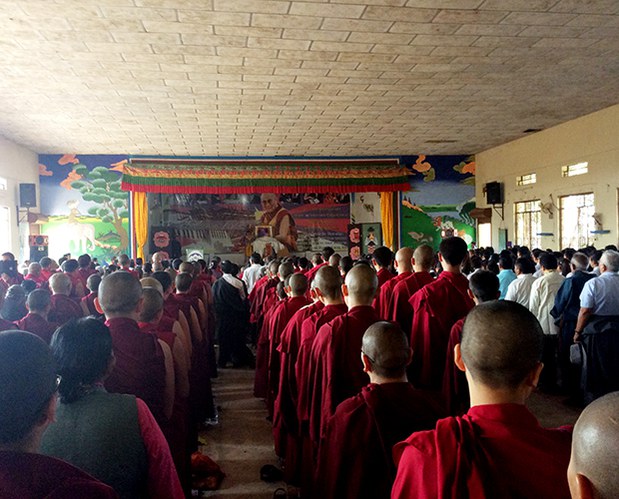 རྒྱ་གར་ལྷོ་ཕྱོགས་སུ་ནོ་བེལ་ཞི་བདེའི་གཟེངས་རྟགས་ཀྱི་དུས་དྲན་སྲུང་བརྩི།
