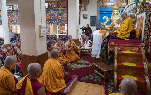 རྙོག་དྲ་མང་པོའི་རྩ་བ་རང་གཅེས་འཛིན་ཡིན་པ།