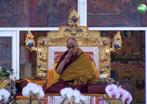 ༧གོང་ས་མཆོག་གིས་རྒྱ་གར་རྡོ་རྗེ་གདན་དུ་དུས་དབང་ཐེངས་སོ་བཞི་བ་གནང་བཞིན་པ། ༢༠༡༧།༡།༡༢