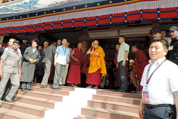 ༸གོང་ས་མཆོག་ནས་རྒྱ་རིགས་རྣམས་ལ་དམིགས་བསལ་མཇལ་ཁ་དང་བཀའ་སློབ།