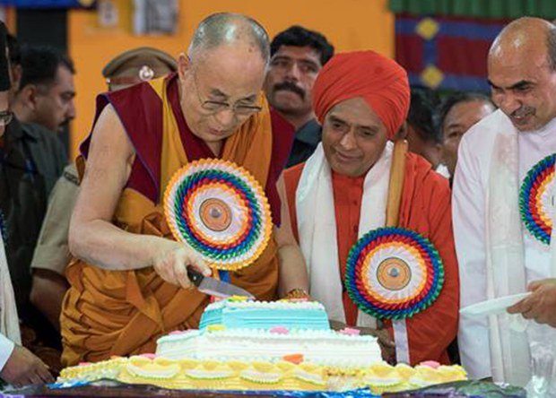 རྒྱ་གར་ལྷོ་ཕྱོགས་སུ་༧གོང་ས་མཆོག་གི་འཁྲུངས་སྐར་སྲུང་བརྩི། རྒྱ་གར་ལྷོ་ཕྱོགས་སུ་༧གོང་ས་མཆོག་གི་འཁྲུངས་སྐར་སྲུང་བརྩི།
