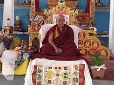 ཐུབ་གསུང་དར་རྒྱས་གླིང་ནང་ཆོས་སློབ་གཉེར་ཁང་དབུ་འབྱེད།