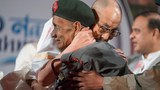 ༧གོང་ས་མཆོག་གིས་མི་ལོ་༥༨་སྔོན་སྐུ་ཉིད་ཕེབས་སྐྱེལ་དང་སྐུ་སྲུང་གནང་མཁན་རྒྱ་གར་གྱི་མཐའ་མཚམས་ཀྱི་དམག་མི་ཞིག་དང་མཇལ་འཕྲད་གནང་སྐབས། ༢༠༡༧།༤།༢
