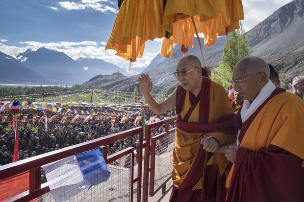 རྨོངས་དད་སྤང་ནས་དུས་རབས་༢༡པའི་ནང་པ་ཞིག་བྱ་དགོས།