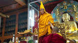 དགའ་ལྡན་དུ་ཉིན་མཐའ་མིའི་བཀའ་ཆོས་སྩལ་བ།