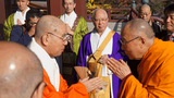 ཛོ་ཇོ་ཇི་དགོན་པར་བཀའ་སློབ་སྩལ་བ།