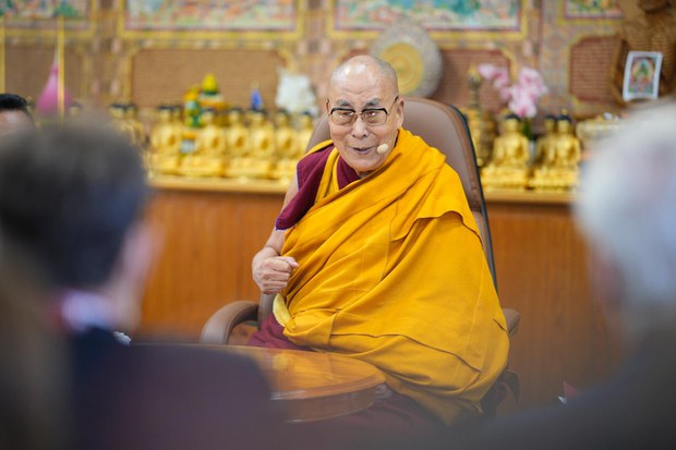 ༧གོང་ས་༧སྐྱབས་མགོན་ཆེན་པོ་མཆོག་ཨ་རིར་༧ཆིབས་སྒྱུར་བསྐྱང་གནང་མཛད་རྒྱུ།