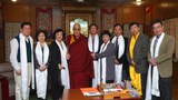 རྒྱ་རིགས་དམངས་གཙོ་དོན་གཉེར་བས་༸གོང་ས་མཆོག་དང་མཇལ་འཕྲད།