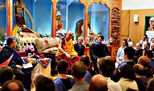 ནང་པ་དང་ཚན་རིག་པའི་བར་སྐྱེ་བ་སྔ་ཕྱི་འདོད་ཚུལ་མི་འདྲ་བའི་གནད་དོན་ཐད་བགྲོ་གླེང༌། ནང་པ་དང་ཚན་རིག་པའི་བར་སྐྱེ་བ་སྔ་ཕྱི་འདོད་ཚུལ་མི་འདྲ་བའི་གནད་དོན་ཐད་བགྲོ་གླེང༌།