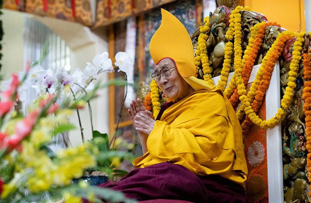 སྡེ་ཁག་བཞི་ནས་༧གོང་ས་༧སྐྱབས་མགོན་ཆེན་པོ་མཆོག་ལ་བརྟན་བཞུགས་བསྟར་འབུལ་ཞུ་རྒྱུ།