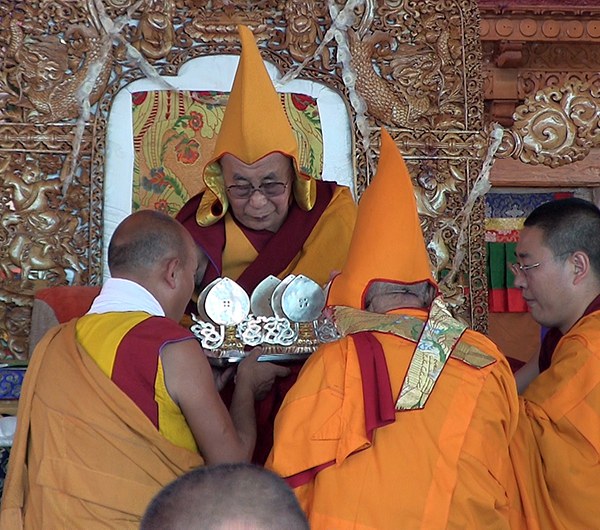 དུས་འཁོར་དབང་ཆེན་༣༣པ་མཇུག་སྒྲིལ། དུས་འཁོར་དབང་ཆེན་༣༣པ་མཇུག་སྒྲིལ།