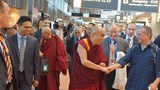 ༸གོང་ས་མཆོག་ཇར་མན་གྱི་གྲོང་ཁྱེར་ཧེམ་བྷག་ཏུ་ཞབས་སོར་བདེ་བར་འཁོད་པ།