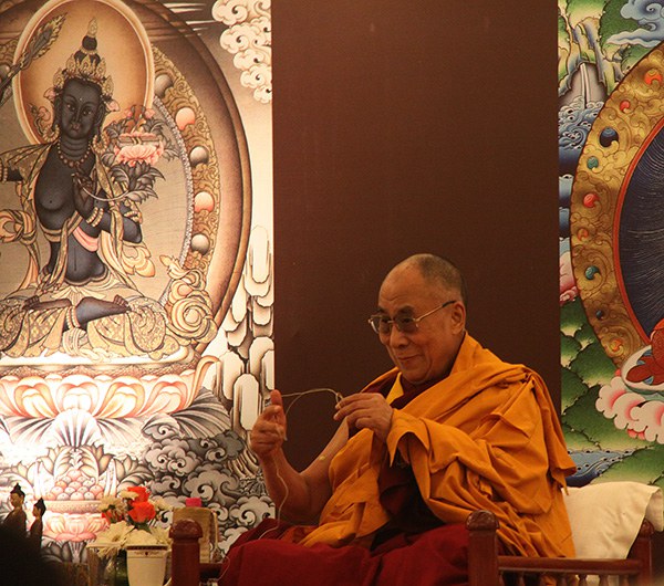 ༸གོང་ས་མཆོག་ནས་ལྡི་ལི་རུ་རྒྱལ་སྲས་ལག་ལེན་སོ་བདུན་མའི་གསུང་ཆོས་དབུ་འཛུགས། ༸གོང་ས་མཆོག་ནས་ལྡི་ལི་རུ་རྒྱལ་སྲས་ལག་ལེན་སོ་བདུན་མའི་གསུང་ཆོས་དབུ་འཛུགས།