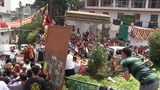 ༸གོང་ས་མཆོག་བཞུགས་སྒར་དུ་ཞབས་སོར་བདེ་བར་འཁོད་གནང་ཡོད་པ།
