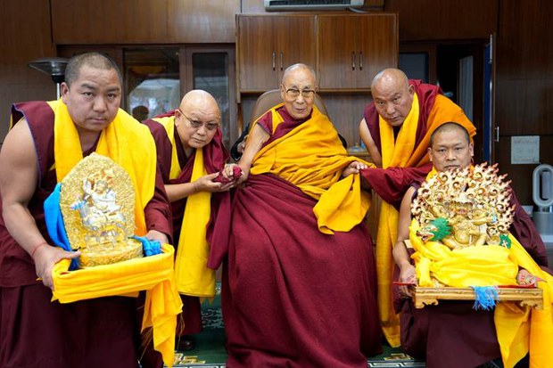 ༧གོང་ས་མཆོག་མོན་ཡུལ་དུ་ཆིབས་བརྒྱུར་བསྐྱང་རྒྱུ།