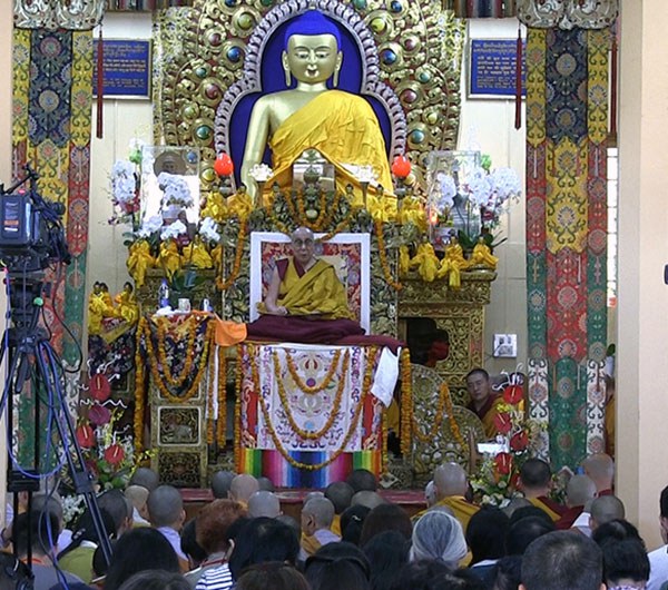 གཞན་ལ་ཕན་ཐོགས་བྱེད་མ་ཐུབ་ཀྱང་གནོད་པ་མི་བྱེད་རྒྱུའི་ཐོག་ནས་མི་ཚེ་སྐྱེལ་དགོས། གཞན་ལ་ཕན་ཐོགས་བྱེད་མ་ཐུབ་ཀྱང་གནོད་པ་མི་བྱེད་རྒྱུའི་ཐོག་ནས་མི་ཚེ་སྐྱེལ་དགོས།