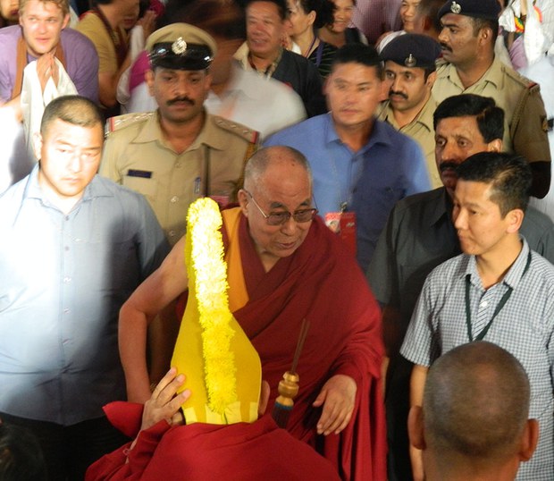 ༸གོང་ས་མཆོག་གི་རྒྱ་གར་ལྷོ་ཕྱོགས་ཁུལ་གྱི་ཆོས་འབྲེལ་མཛད་འཆར། ༸གོང་ས་མཆོག་གི་རྒྱ་གར་ལྷོ་ཕྱོགས་ཁུལ་གྱི་ཆོས་འབྲེལ་མཛད་འཆར།