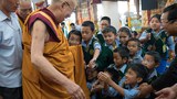བོད་ཕྲུག་ཚོར་གསུང་ཆོས་གནང་བ།