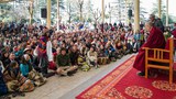 འཛམ་གླིང་ཁྱོན་ཡོངས་ཀྱི་བདེ་རྩར་བསམ་བློ་གཏོང་དགོས།