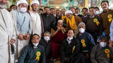 ༧གོང་ས་མཆོག་སླེ་ལ་ཡོད་པའི་ཆོས་ལུགས་རིས་མེད་ཀྱི་ལྷ་ཁང་ཁག་ལ་གནས་གཟིགས་མཛད་པ།
