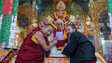 ཆོས་བརྒྱུད་རིས་མེད་ཀྱི་ཕྱག་དཔེ་གཟིགས་དགོས།