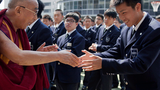 སློབ་ཕྲུག་སུམ་སྟོང་བརྒལ་བར་བཀའ་སློབ།