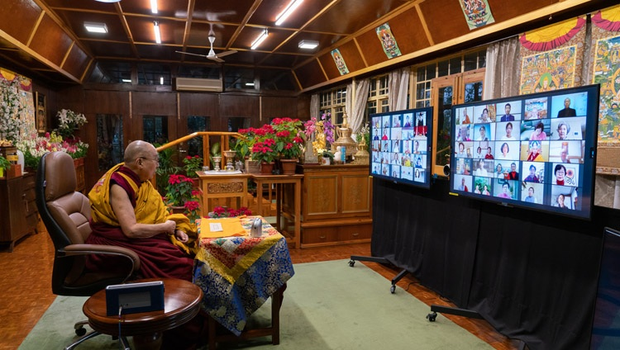 གསུང་ཆོས་དང་ཀོ་རི་ཡའི་ནང་པ།