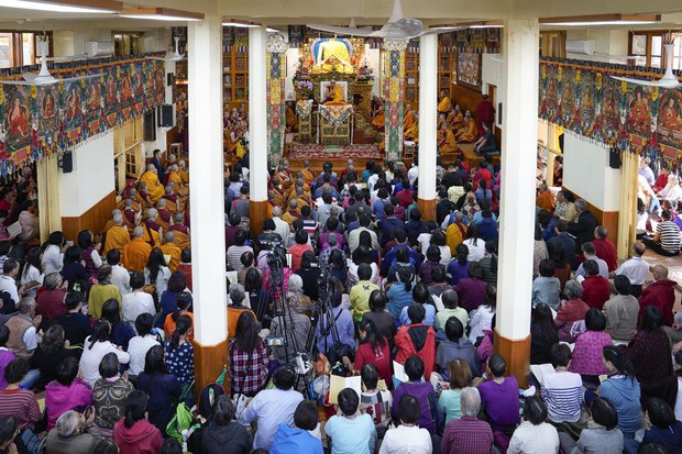 སེམས་མ་ཞུམ་པར་ནང་ཆོས་སློབ་སྦྱོང་བྱ་རྒྱུ་གལ་ཆེ་ཞེས་༧གོང་ས་མཆོག་ནས་བཀའ་གནང་ཡོད་པ། སེམས་མ་ཞུམ་པར་ནང་ཆོས་སློབ་སྦྱོང་བྱ་རྒྱུ་གལ་ཆེ་ཞེས་༧གོང་ས་མཆོག་ནས་བཀའ་གནང་ཡོད་པ།