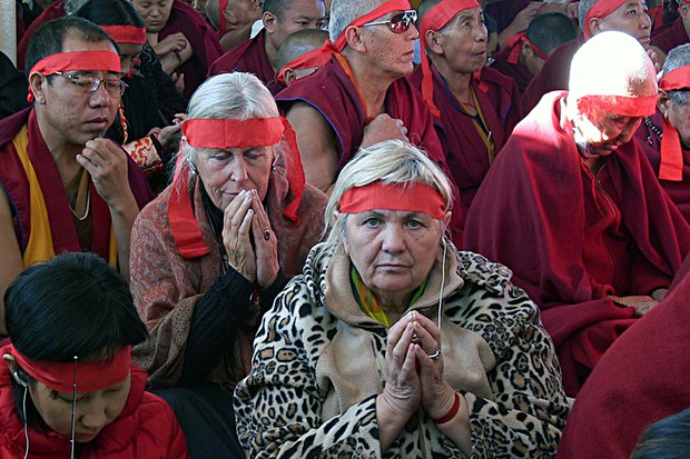 ༸གོང་ས་མཆོག་ནས་ལམ་རིམ་གསུང་ཆོས་མཇུག་སྒྲིལ་མཛད་གནང་བ། ༸གོང་ས་མཆོག་ནས་ལམ་རིམ་གསུང་ཆོས་མཇུག་སྒྲིལ་མཛད་གནང་བ།