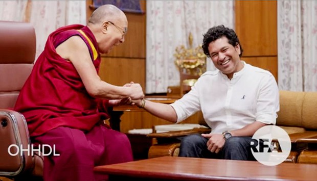 ས་ཅིན་ཏེན་དྷུལ་ཀར་དང་ཁོང་གི་བཟའ་ཟླ་རྣམ་གཉིས་ཀྱིས་༧གོང་ས་མཆོག་དང་མཇལ་འཕྲད་ཞུས་པ། ས་ཅིན་ཏེན་དྷུལ་ཀར་དང་ཁོང་གི་བཟའ་ཟླ་རྣམ་གཉིས་ཀྱིས་༧གོང་ས་མཆོག་དང་མཇལ་འཕྲད་ཞུས་པ།