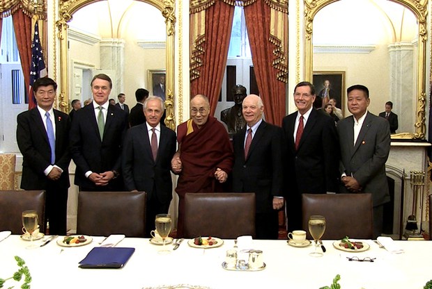 ༧གོང་ས་མཆོག་གི་ཨ་རིའི་རྒྱལ་ས་ནང་གི་མཛད་འཆར། ༧གོང་ས་མཆོག་གི་ཨ་རིའི་རྒྱལ་ས་ནང་གི་མཛད་འཆར།