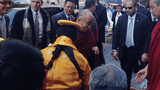 ༸གོང་ས་མཆོག་ཝ་ཤིང་ཀྲོན་དུ་ཞབས་སོར་འཁོད་པ།